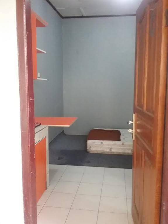Budi House & Food Station Bandung Exterior foto